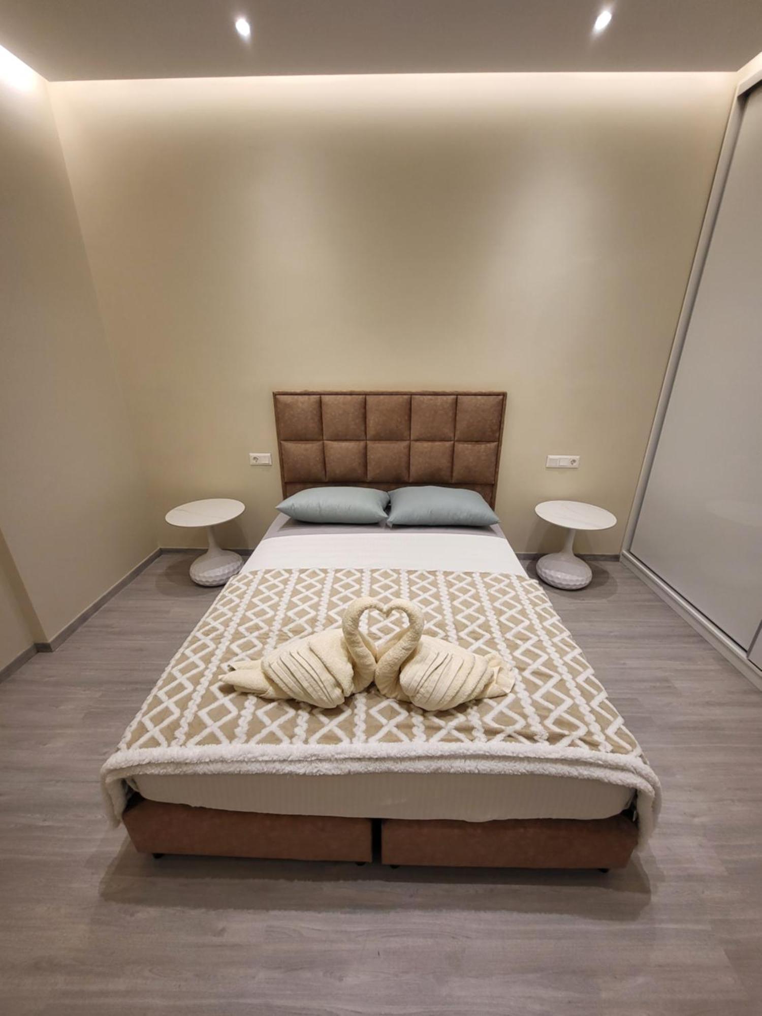 Stay Now, 600M From Acropolis アテネ エクステリア 写真